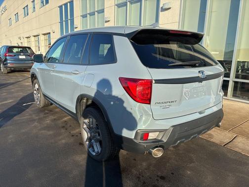 2023 Honda Passport AWD EX-L