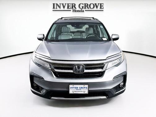 Lunar Silver Metallic 2019 Honda Pilot Touring 8-Passenger