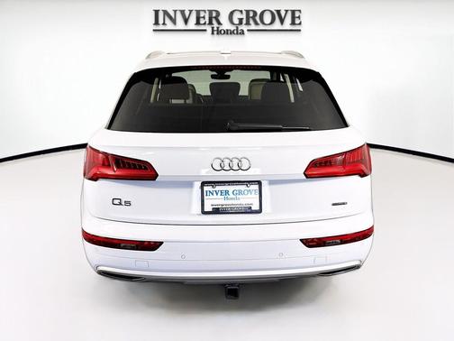 White 2020 Audi Q5 45 Premium Plus