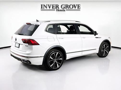 2022 Volkswagen Tiguan 2.0T SEL R-Line 4MOTION