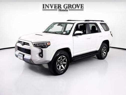 2024 Toyota 4Runner TRD Off Road