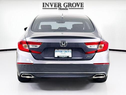 Modern Steel Metallic 2018 Honda Accord Touring 2.0T