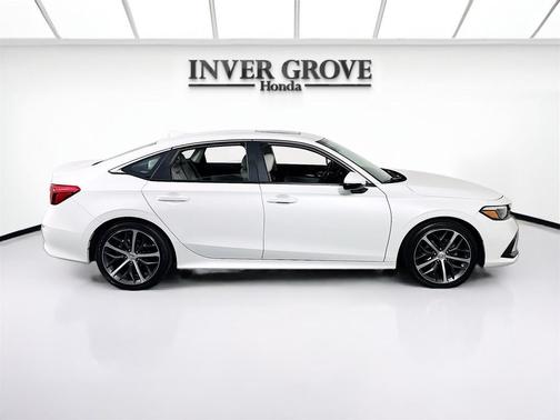 2022 Honda Civic Touring