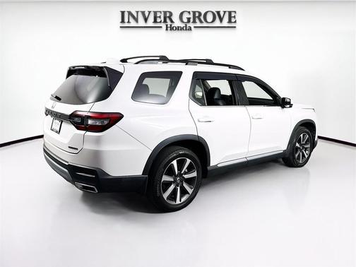 2023 Honda Pilot Touring 8-Passenger