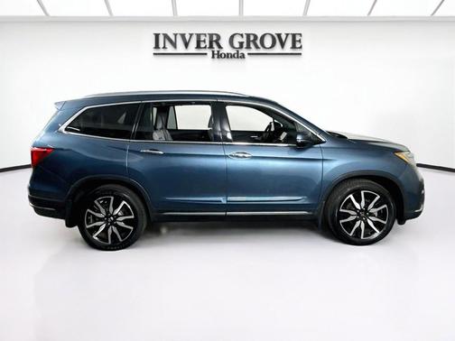 Blue 2022 Honda Pilot Touring 8-Passenger