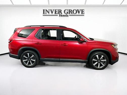 2023 Honda Pilot Touring 8-Passenger