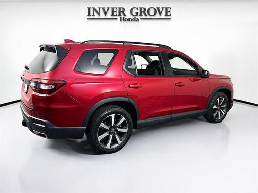 2023 Honda Pilot Touring 8-Passenger