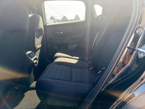 CRYSTAL_BLACK 2027 Honda HR-V Sport