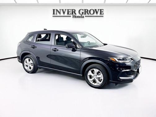 Crystal Black Pearl 2025 Honda HR-V LX