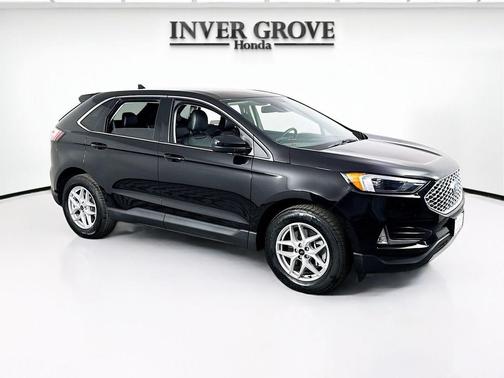 Black Metallic 2023 Ford Edge SEL