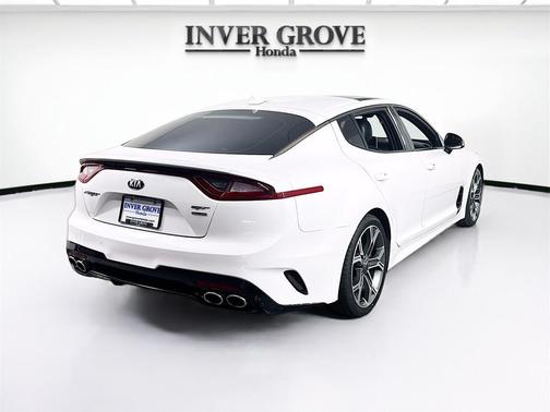 2019 Kia Stinger GT2