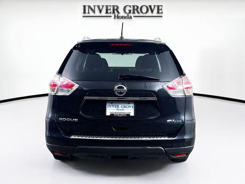 Magnetic Black 2016 Nissan Rogue SV