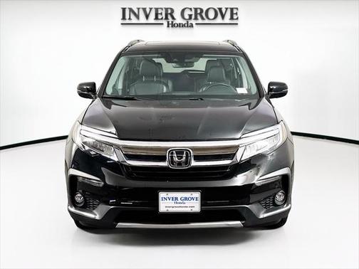 2022 Honda Pilot Touring 8-Passenger