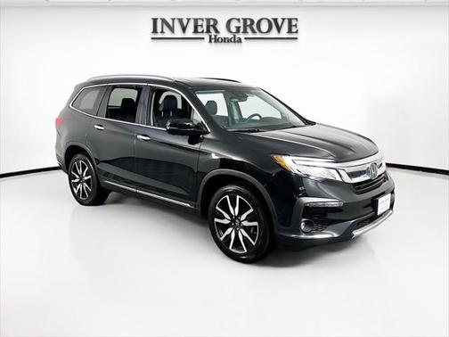 2022 Honda Pilot Touring 8-Passenger