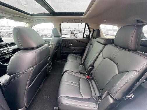 2026 Honda Pilot Touring 8-Passenger