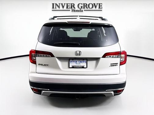 2019 Honda Pilot Touring 8-Passenger