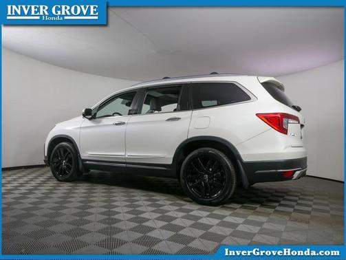 2019 Honda Pilot Touring 8-Passenger