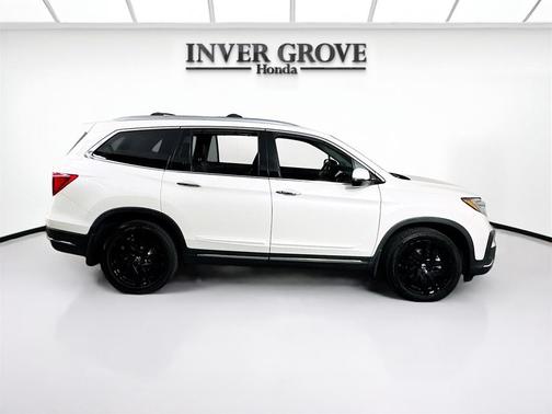 2019 Honda Pilot Touring 8-Passenger