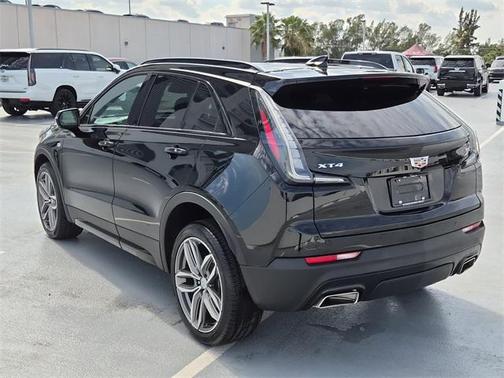 2023 Cadillac XT4 Sport