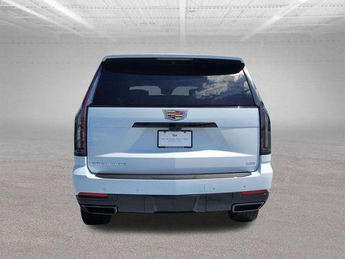 Vibrant White Tricoat 2026 Cadillac Escalade Sport