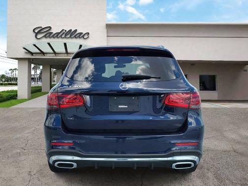 Blue 2021 Mercedes-Benz GLC 300 Base