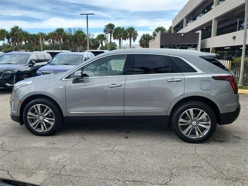 2025 Cadillac XT5 Premium Luxury
