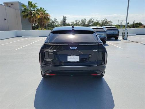 2025 Cadillac LYRIQ Luxury w/1SC