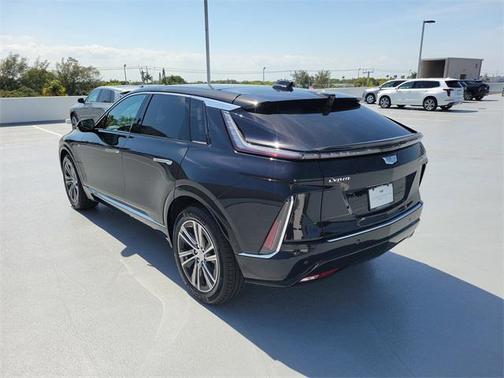 2025 Cadillac LYRIQ Luxury w/1SC