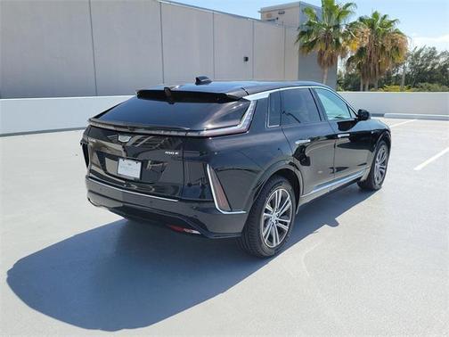 2025 Cadillac LYRIQ Luxury w/1SC