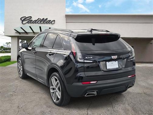 2023 Cadillac XT4 Sport