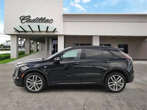 2023 Cadillac XT4 Sport