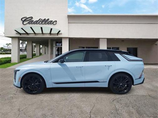 2026 Cadillac LYRIQ V