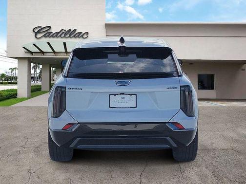 Vibrant White Tricoat 2026 Cadillac OPTIQ Premium Sport