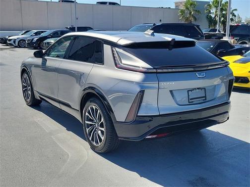 2025 Cadillac LYRIQ Sport