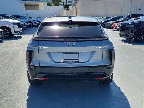 2025 Cadillac LYRIQ Sport