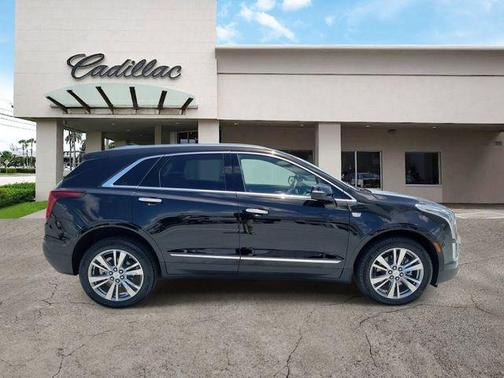 Stellar Black Metallic 2025 Cadillac XT5 Premium Luxury