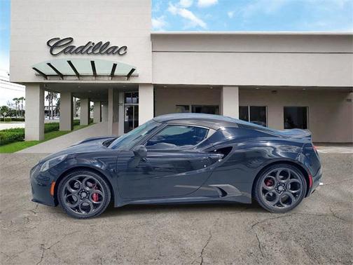 2018 Alfa Romeo 4C Base