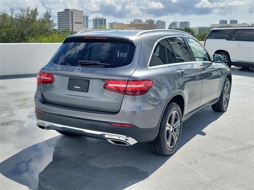 2017 Mercedes-Benz GLC 300 Base