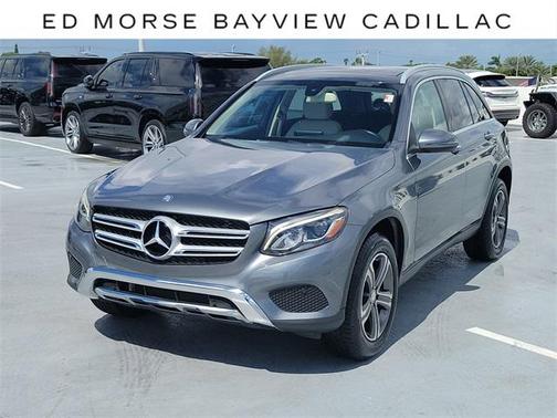 2017 Mercedes-Benz GLC 300 Base