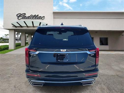 2025 Cadillac XT6 Premium Luxury FWD