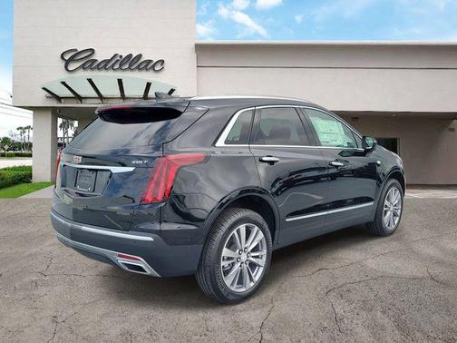 Stellar Black Metallic 2026 Cadillac XT5 Premium Luxury