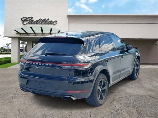 2020 Porsche Macan Base
