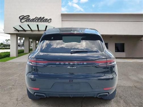 2020 Porsche Macan Base