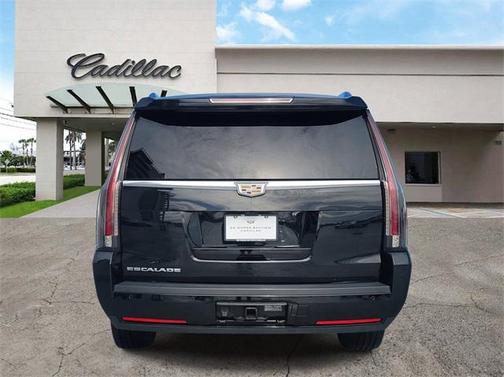 2020 Cadillac Escalade ESV Luxury