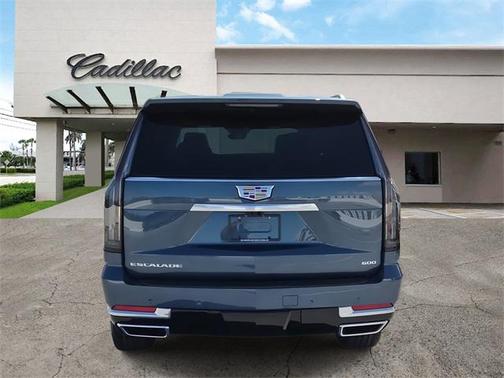 2026 Cadillac Escalade ESV Luxury