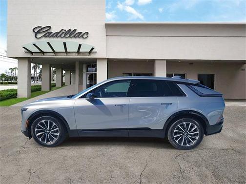 2026 Cadillac LYRIQ Sport