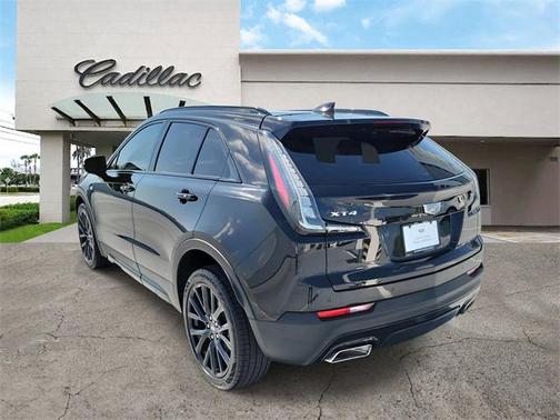 2022 Cadillac XT4 Sport