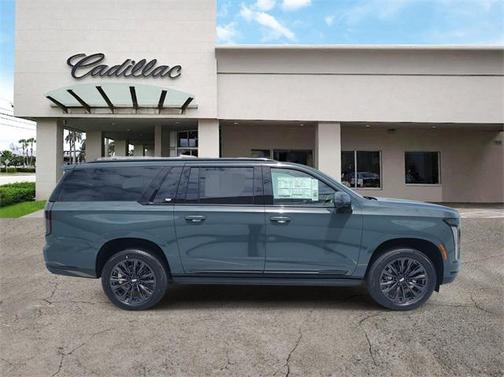 2025 Cadillac Escalade ESV Sport