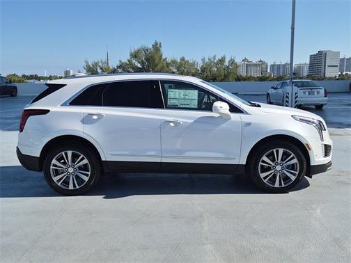 2025 Cadillac XT5 Premium Luxury