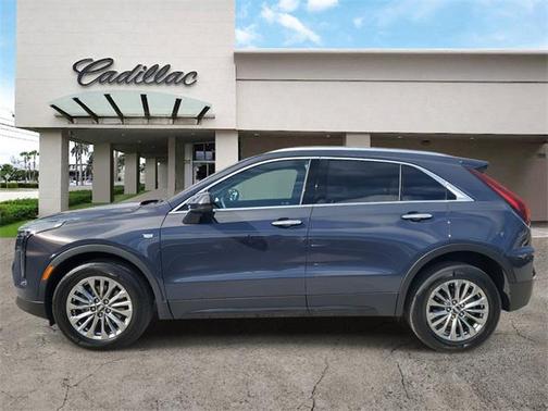 2025 Cadillac XT4 Premium Luxury
